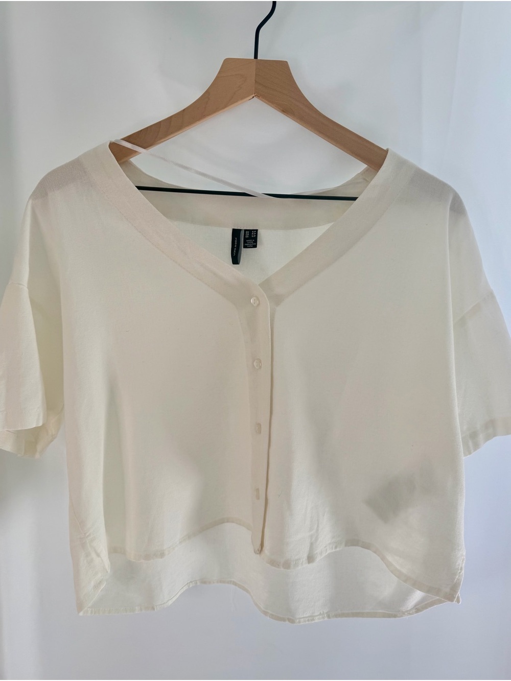 Vero Moda Cream Short-Sleeve Button V-Neck Blouse